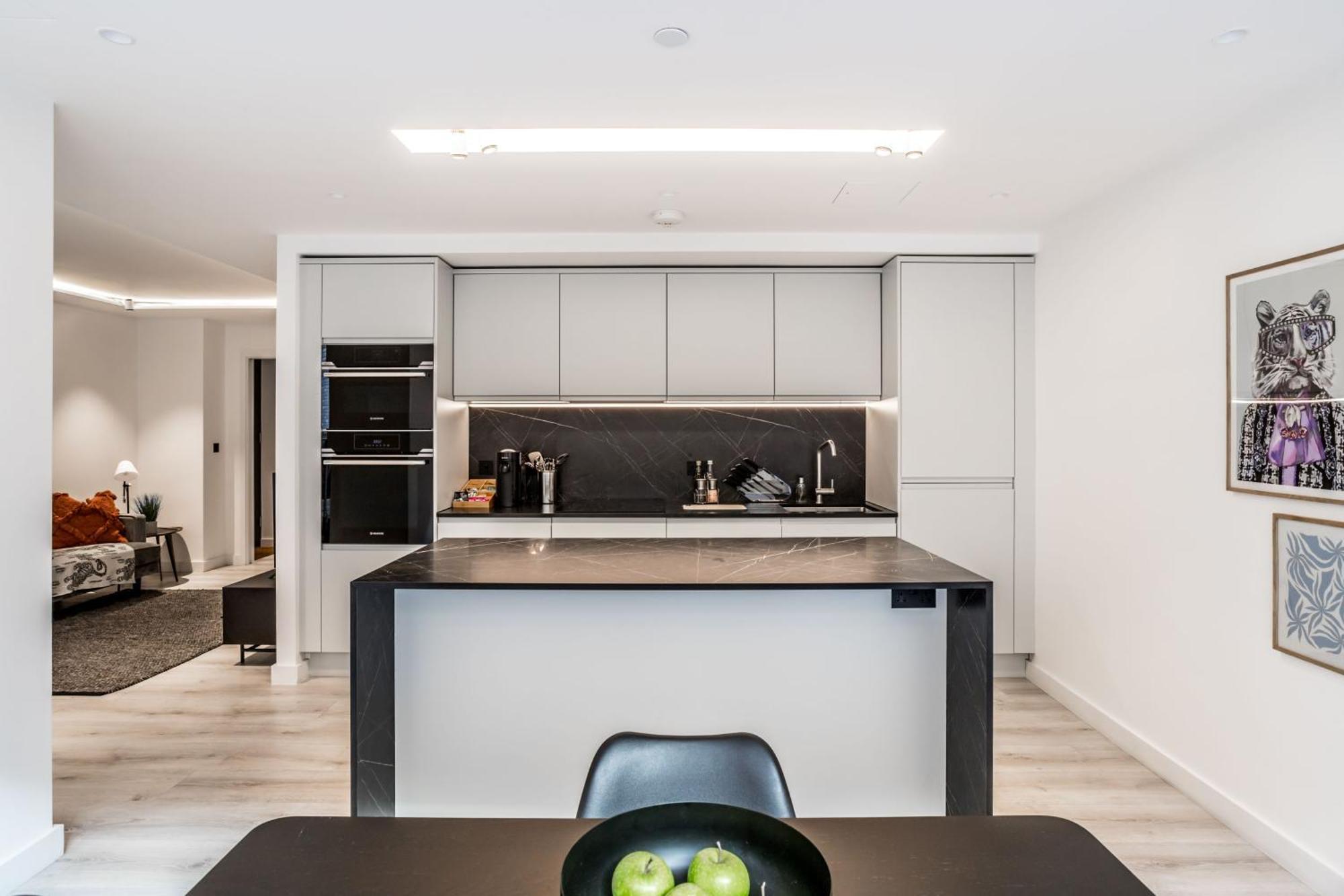 Luxury 2-bed, 2.5 Bath Close To Borough Market Apartamento